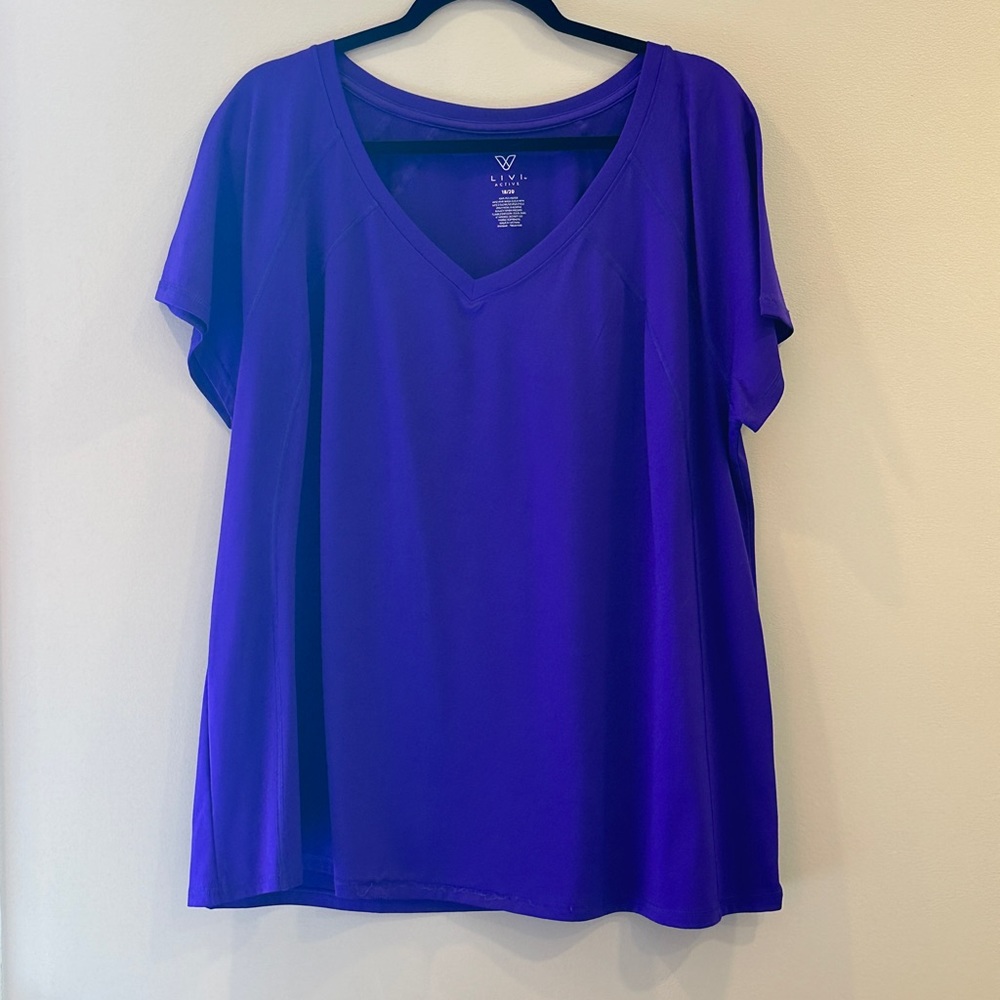 Lane Bryant Livi Activewear shirt- size 18/20